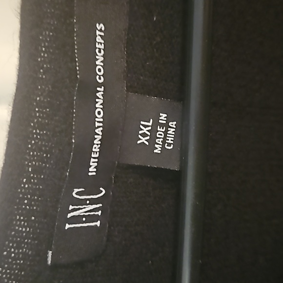 INC Concepts, glamour skull, cashmere blend sweater - Picture 4 of 7